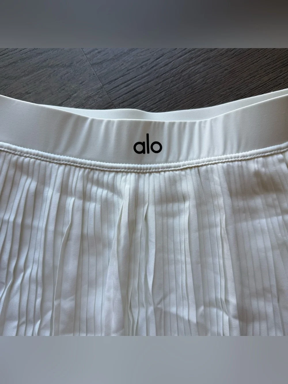 ALO Yoga White Pleated Skater Skirt